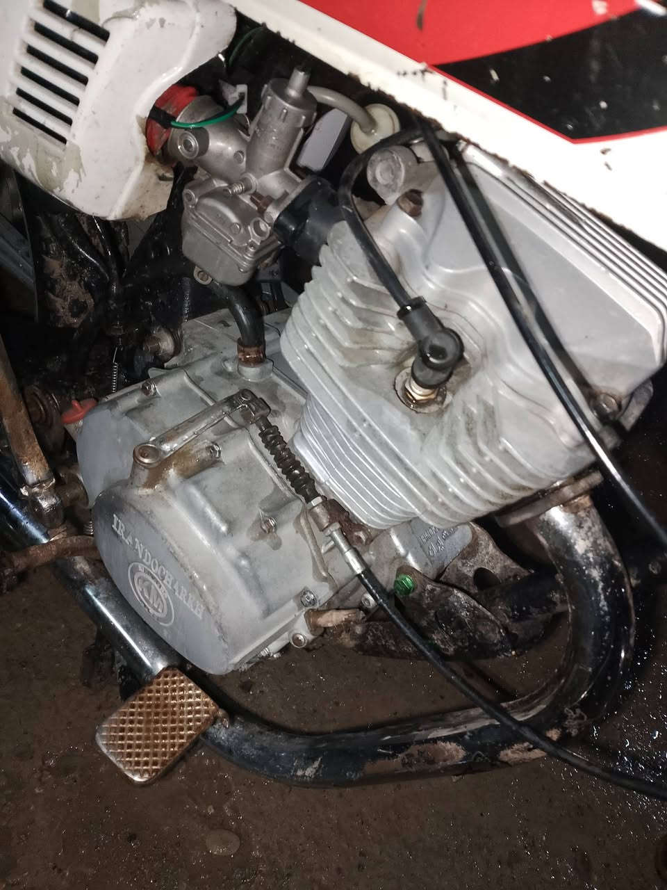 سلام عليكم ورحمه دراجه كير تايكر البيع نضيف شغل كلشي مابيه هندر واحد كلوبات شغال اربع كير اوراق مابيه السعر 275وبيه مجال العنوان ديالى الخاص الرقم ***********او اتساب
