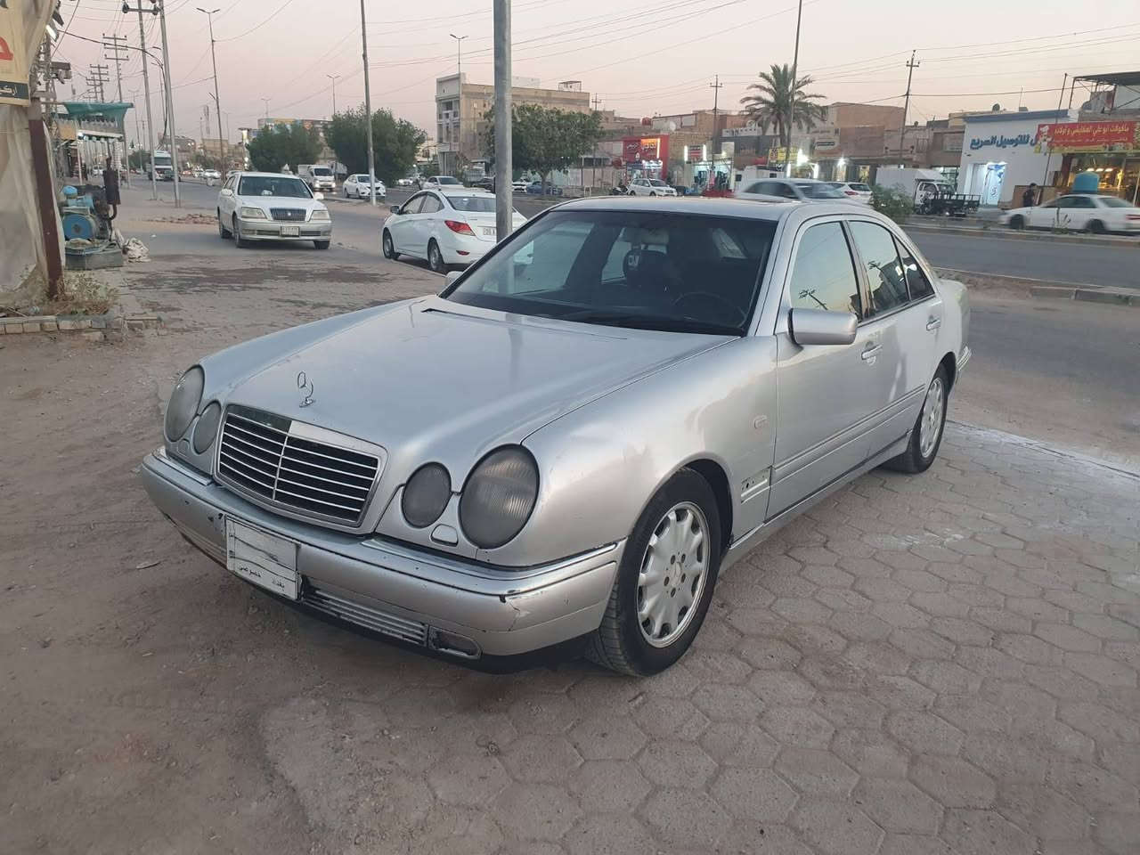السلام عليكم
مارسدس ام عيون وارد اليابان موديل 99 اصل مسجلة 2000 رقم بغداد الماني بأسمنا نقص اضبارة وكالة فقط صارها 8 سنوات عدنه من سنة 2018 المواصفات فول الفول محرك 320 V6 كير D4 جديد باتري جديد راديتر جديد غرفه جلد كشنات كهرباء، شاشة كبيرة اشاير بالمري تخم تاير تبريد ثلج برده كهرباء تحكمات كشنات كهرباء خمس تجاوي مرايه قلاب سيدي بيها هواي مواصفات لون رصاصي سلفر ترايك لوين ماكان 55 ورقة وبيها مجال
العنوان النجف حي الجامعة رقم التلفون
***********
وحياكم الله
