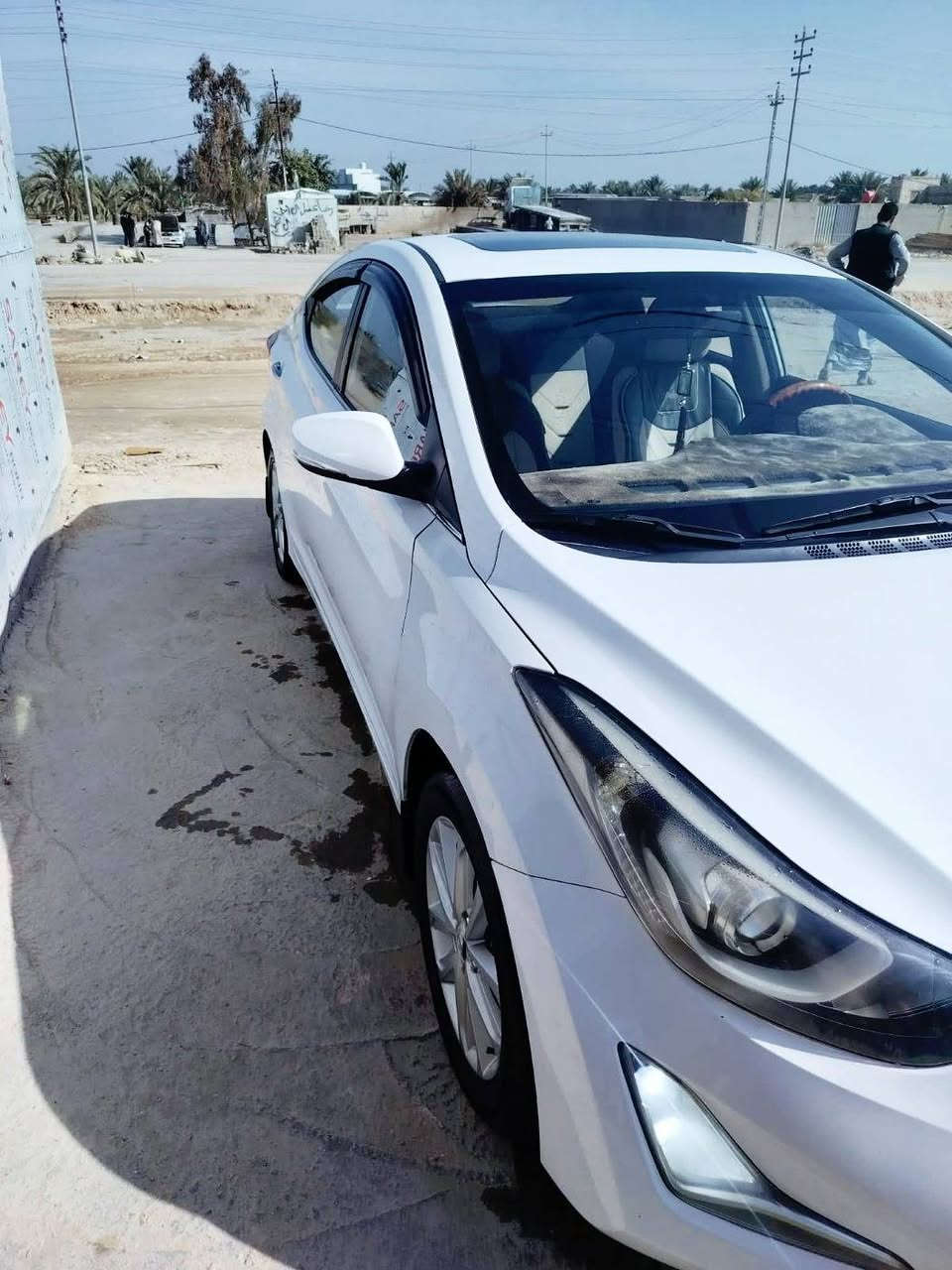 السلام عليكم النتره موديل 2015خليجي للبيع كفاله عامه عدا بس الجاملغ صبغ بدون دواخل
كير مكفول 
محرك مكفول 
حداديه جديده
تخم تاير جديد 
السياره فول مواصفات 
فتحه بلقماره 
اشاير بلمري +مري شفط
تحكم ستيرن 
كامره دواره +شاشه 
دواخل لونين اسود+بيجي
دشبول صاجي 
مكان السياره نجف رقمها نجف 
للاستفسار عن السعر الاتصال ع الرقم***********
