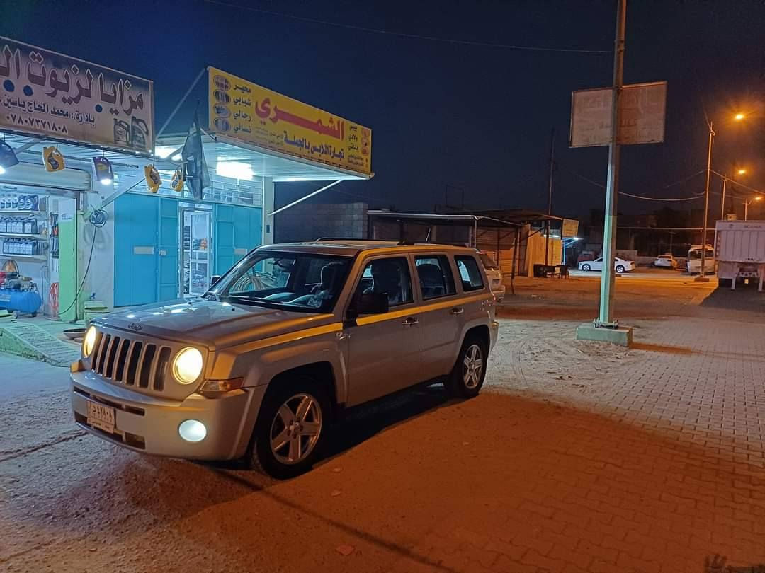 باتريوت ٢٠١٠ رقم بغداد رسمي مكفولة ما عده بارد قليل قبل صندوق سعر ٩٠ السياره موجوده في نيسان اتصل ***********
