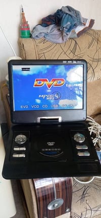 شاشة DVD • جديدة • رانية