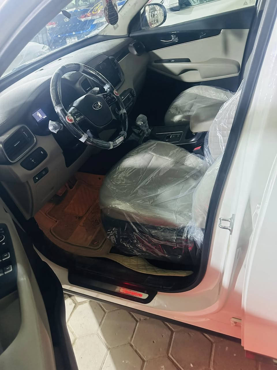 سورنتو موديل 2019شكل 2020خليجي رقم اربيل دولي (22)هزه وسنويه جدد لغايه 2029فول عدا البنراما فول بصمه تشغيل بصمه أبواب جنطه كهرباء سايد بريك بصمه داخل بيجي  فول تحكمات حسسات اشاير بلمري مع شفط ثلاجه شاشه كامره كشنات كهرباء كشنات جلد 6 سلندر سبعه راكب فول ويل تبريد 3قطع مركزي نظام ترحيب سياره جديده بمعنى الكلمه بمعنى الزيرو ماشيه 80الف كفاله عامه من كلشي من الدعاميه لدعاميه صبغ تبديل فتح بارد رصعات كله كفاله سياره جديده وحلوه كير ومكينه وتبريد وحداديه مكفولات السعر 240 مكاني نجف رقمي ***********
