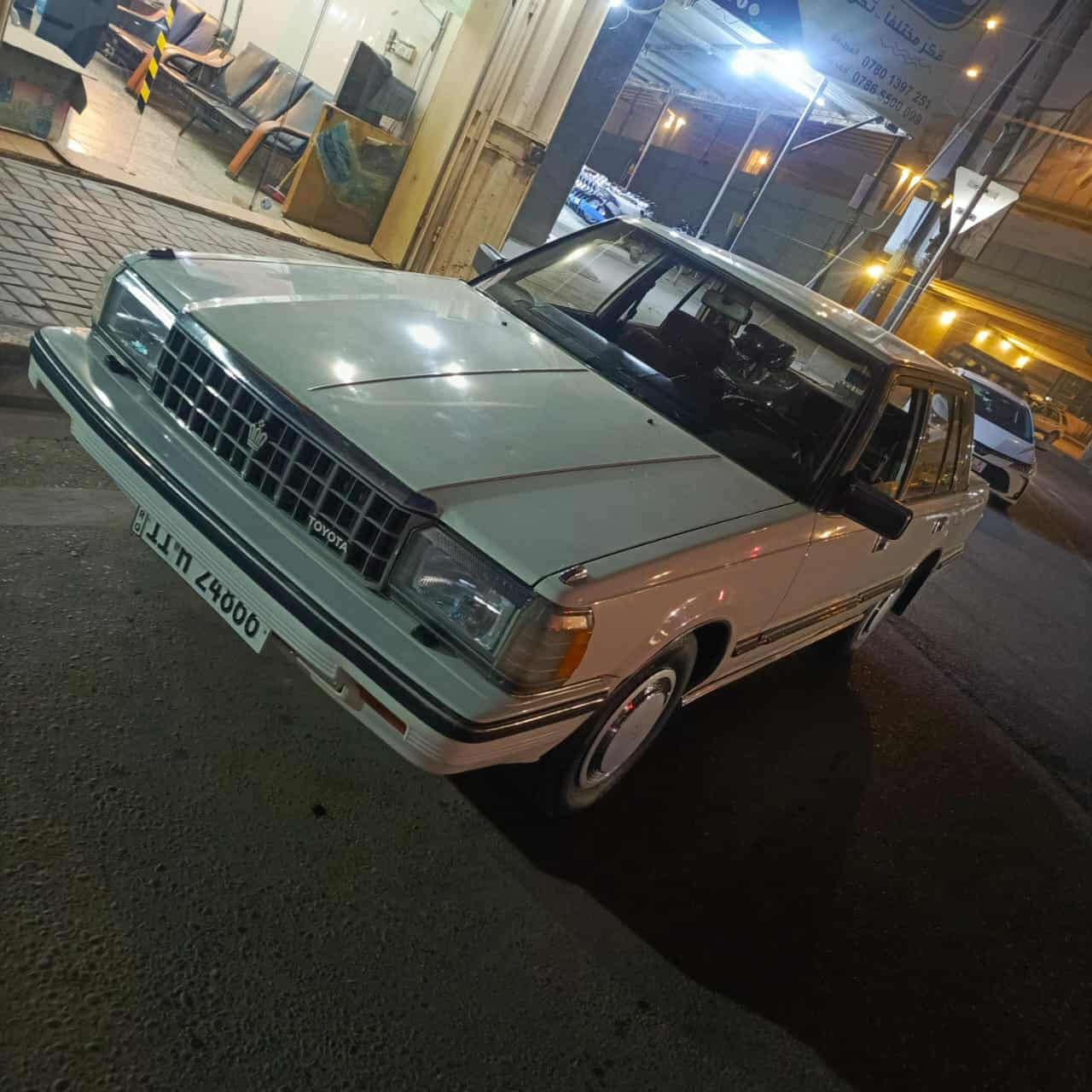 السلام عليكم للبيع سوبر 85رقم بغداد بإسمي سيارة على وضع شركه سبير منازل ماشيه 125الف حقيقي سياره كفالة من مكينه وكير وحداديات وتخم تاير جاهزه من كلشي مابيها اي نقص عنوان ديالى بعقوبة استفسار أكثر إتصل على رقم ***********سعر 110بيها مجال
