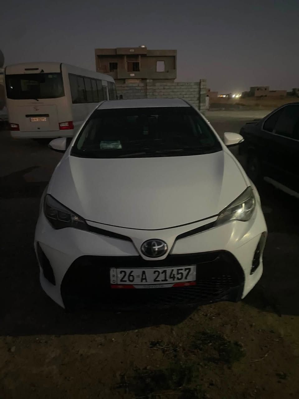 كورلا 19 للبيع فقط السعر 135 وبيهه مجال رقم صلاح الدين اجنبي السياره بدون دواخل موضح عندك بالسونار ***********
