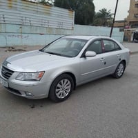 سوناتا 2009  وارد امريكي محرك 2400 دوش  5 كير ( بدون صبغ حتى الدعاميات...