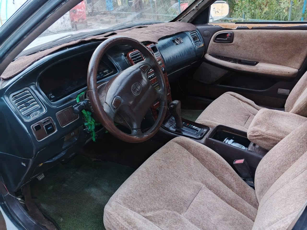 سلام عليكم سياره كرسته كفاله عامه من الضربه والصبغ كير ومحرك حداده سياره فتحه فول مواصفات محرك ثنين ونص رقم بصره انكليزي سنويه 30السعر 67 مكاني البصره رقم الهاتف *********** البصرة, العراق
