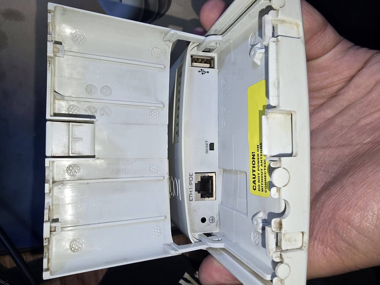 912
5G
عدد 2
نظافة جيدة جدا 
استخدام سنتين 
سبب البيع شتريت ميموسا
سعر القطعة 60 الف 
القطعتين بي 100 الف 
مكاني بغداد - الزعفرانية 
واتساب ***********
