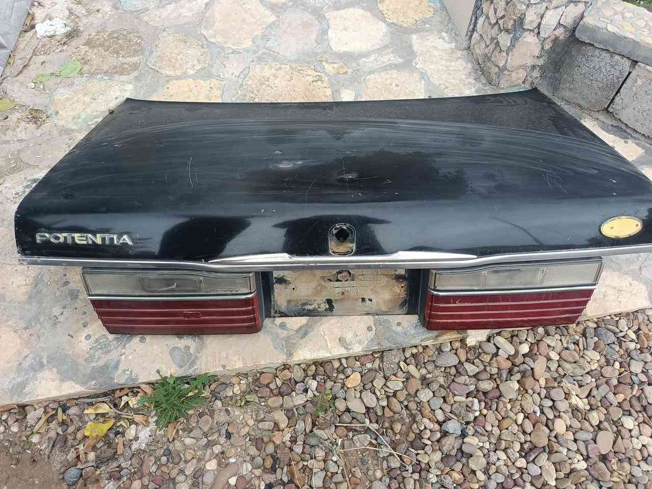 غراض للبيع قيم وأخذ يوجد أيضا محرك يبخر ويصرف بس بيه كور جديد حاويه اتصال ***********
