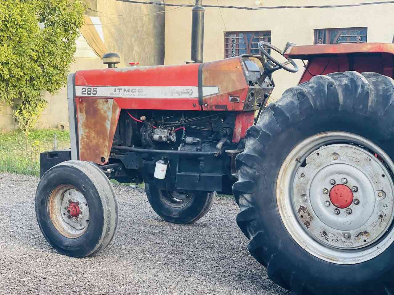 سلام عليكم ورحمة الله وبركاته مكينه إيراني موديل 2009 مكينه نضيفه خير من الله بدون تحويل السعر خاص 
***********
***********
