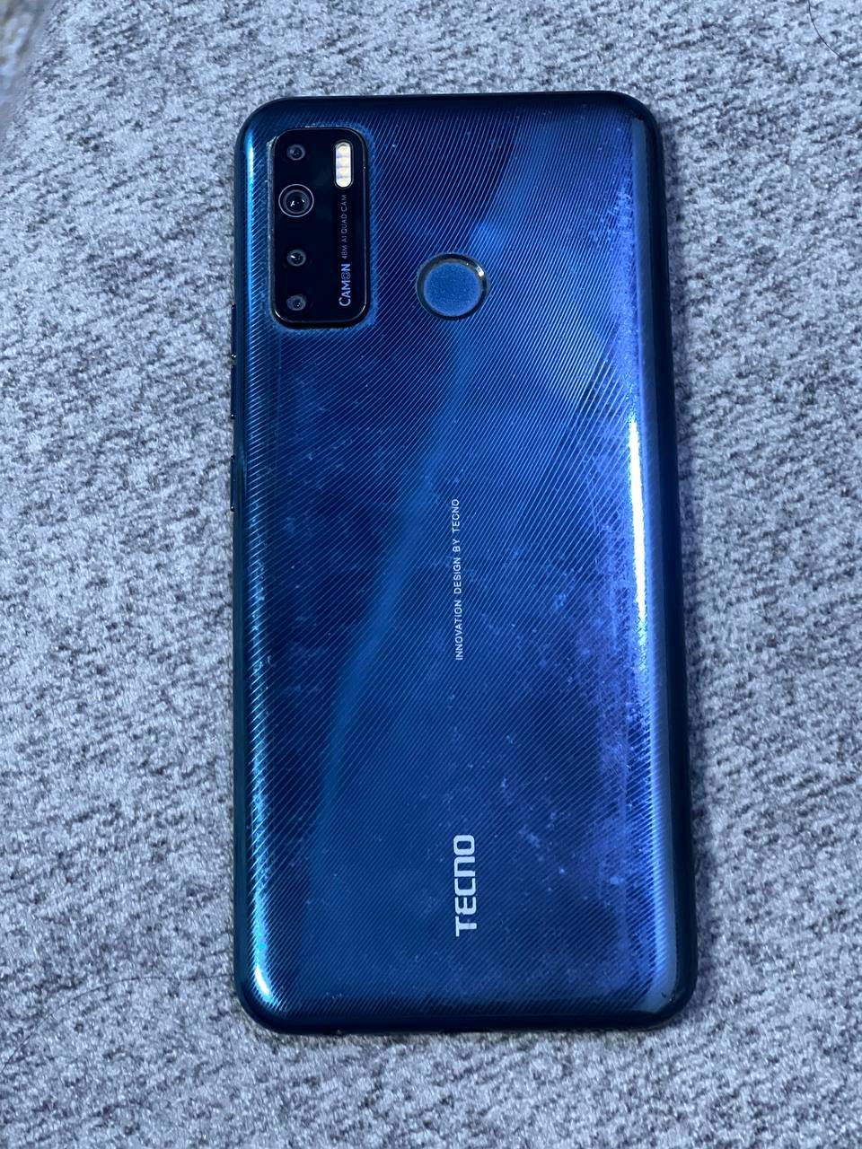 الموقع 
ناصريه مركز قرب الشارع الجامع الثقلي السعر 
150 الف وبي مجال
شنو سعة التخزين  
128G