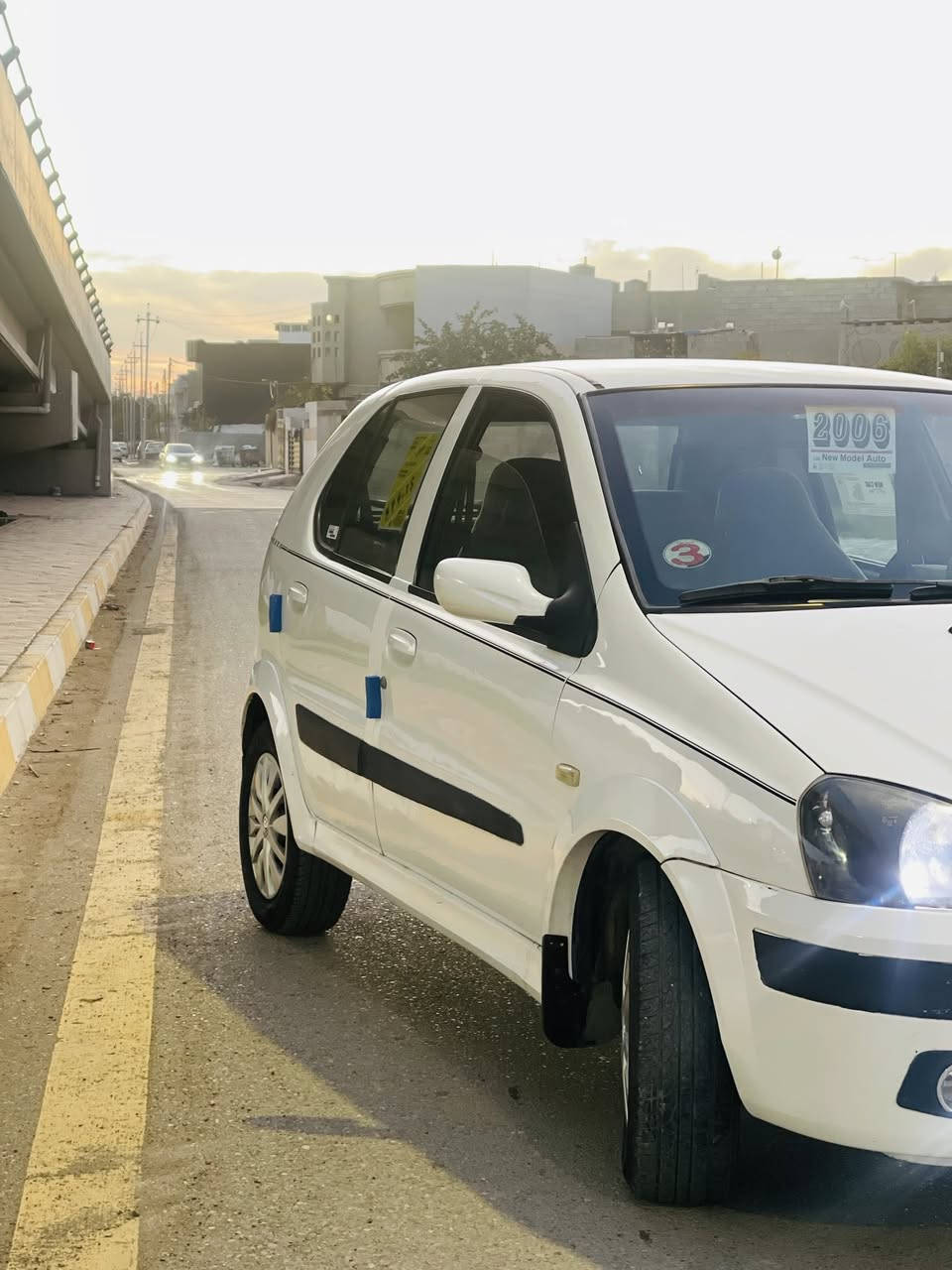 سلام عليكم تاتا للبيع.موديل 2006 رقم كركوك مميز سياره بسمي بطاقه بانزين بيه صبغ ربع بونيد و جاملغ خلفي صفحت سايق سياره تبريد و تدفئه شغال كير اوتماتيك و محرك كورله سعر 50 بيه مجال بسيط رقم تلفون ***********.
