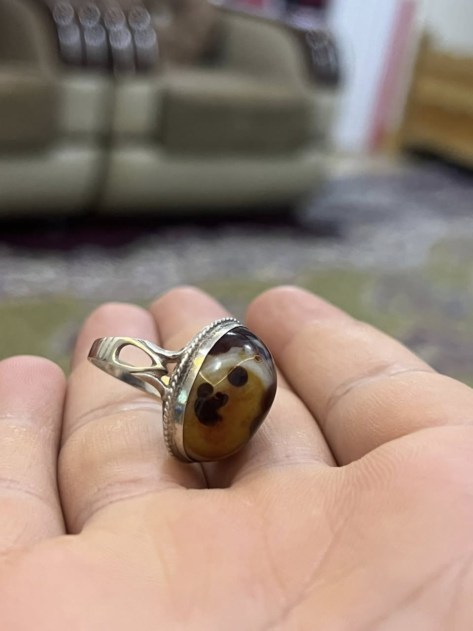 خاتم فضه سليماني مصور حط سعر معقول وأخذه بل عافيه عليك موجود خاص


**إذا كنت صاحب هذا الإعلان وتريد حذفه لأي سبب، رجاءا أرسل رسالة إلى الدعم الفني**