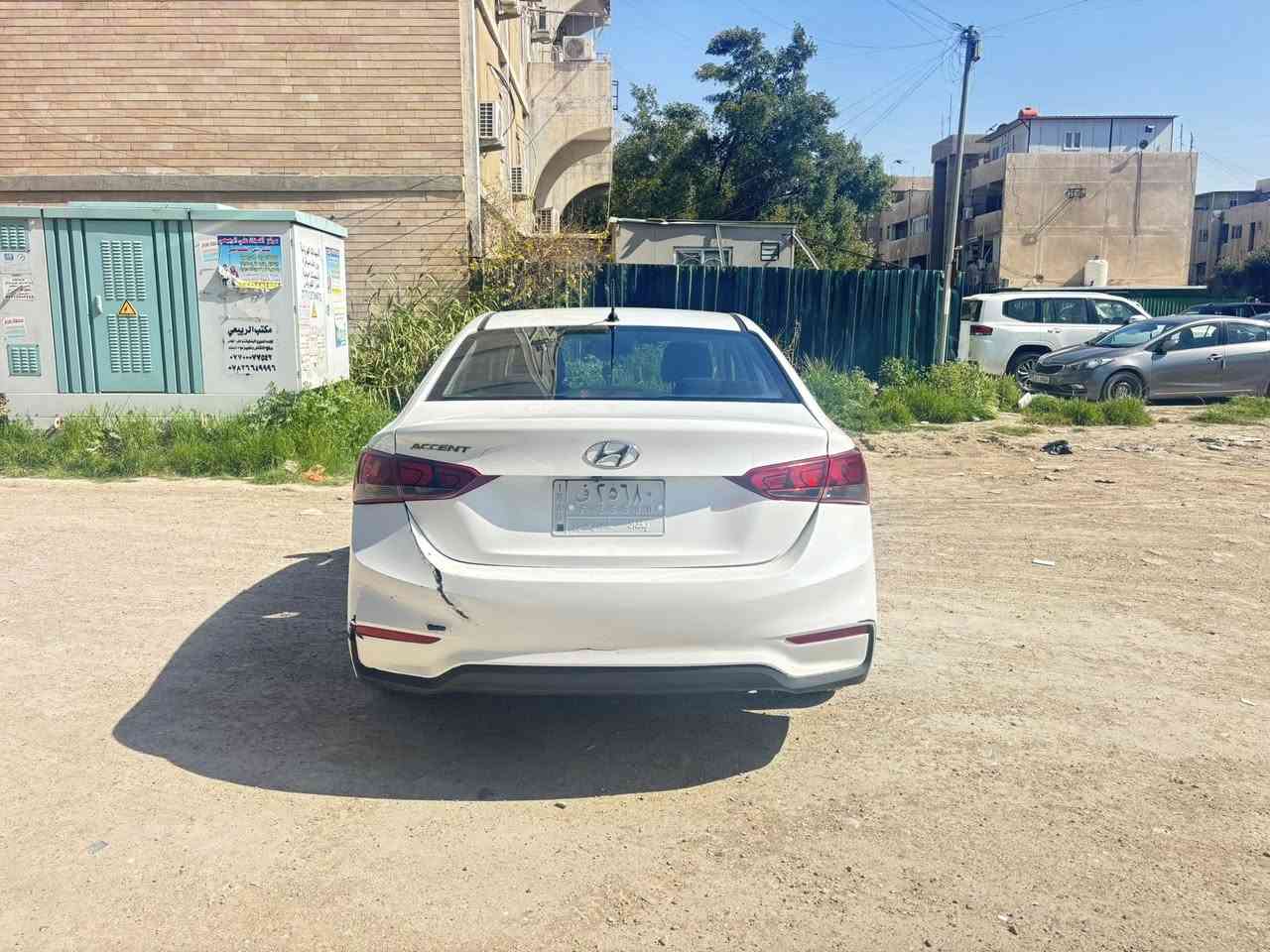 السلام عليكم اكسنت للبيع موديل 2022 امريكي الاظرار الخارجية مثل ما موضح بلصور تم تعديلهة باقي على الصبغ السيرفس شغال السعر 11000$  الاستفسار ***********
