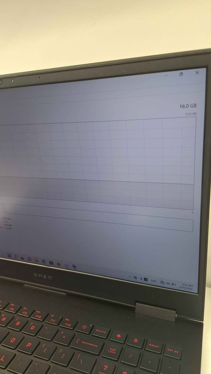 لاپتۆپی گەیمنگی ئۆپن بۆکس کارتۆنیشی ماوە 
زۆر زۆر خاوێنە 
بۆ کاری هەندەسی و گەیمنگ و فایڤێم دەبێت 
شەحنی بیلادی لەگەڵە وە کامل تەعریفات و ئەکتیڤی مایکرۆسۆفت ئۆفیس و ویندۆزی لەگەڵە 🎁 
گەیاندنیش هەیە 🚕 
CORE I7 GEN 10 
RAM 16 GB DDR4 
SSD 512 GB 
GTX 1650TI DDR5 4GB 
زۆر زۆر خاوێن ماوە أربيل, العراق


**إذا كنت صاحب هذا الإعلان وتريد حذفه لأي سبب، رجاءا أرسل رسالة إلى الدعم الفني**