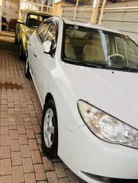 النترا • ٢٠١١ • ١٧٠ ألف