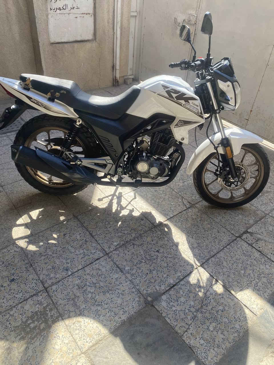 السلام عليكم دراجة ار كي 200cc رقم اربيل ماشية 11 الف سعر مليونين وبيها مجال بسيط للاستفسار 
على هذا الرقم
***********
