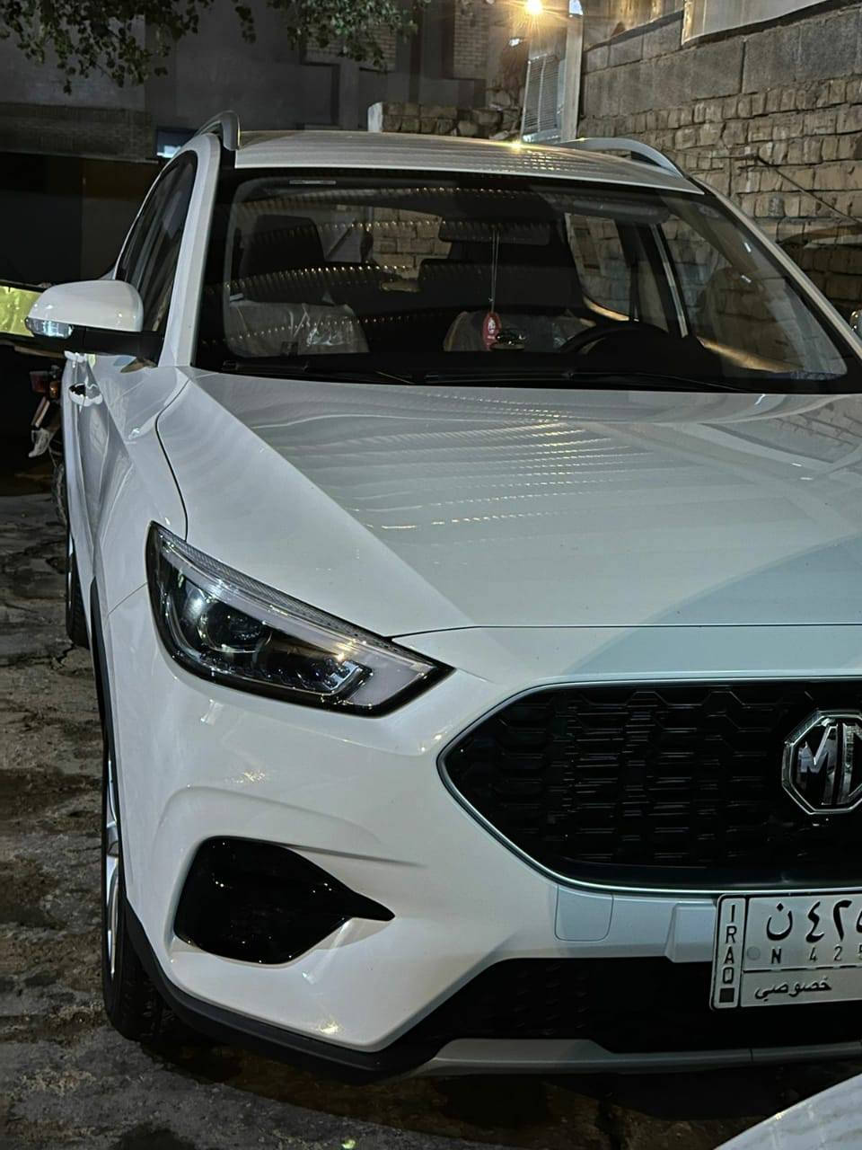 سلام عليكم
للبيع MG zs 
السعر : ١١٠$ وبيها مجال 
الموديل: ٢٠٢٤
   المحرك: ( 1500 سلندر )
 ماشيه : 33 الف KM  

  المواصفات:

 • شاشة + نظام ملاحة

 • كاميرا خلفية

 • حساسات

 • مكيف بارد ثلج

 • تحكم بالمقود
تحم استيرن
السيارة ما بيها أي حادث مكفوله  كفاله عامه

رقم الهاتف:  ***********

الموقع: (واسط. قضاء الحي )
