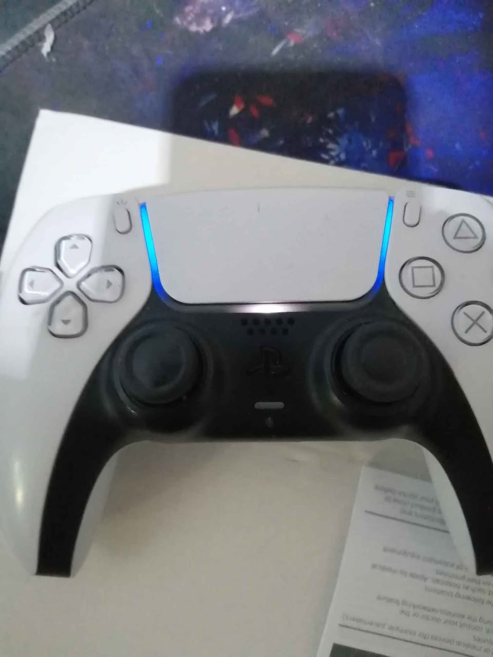 السلام عليكم
جويستك بلي فايف للبيع
استعمال جدا قليل اصليه مع الكارتون
حاله جويستك ممتازه بدون مشاكل او خلل
متوفر توصيل لكل محافظات
السعر 65

*********** بغداد, العراق
