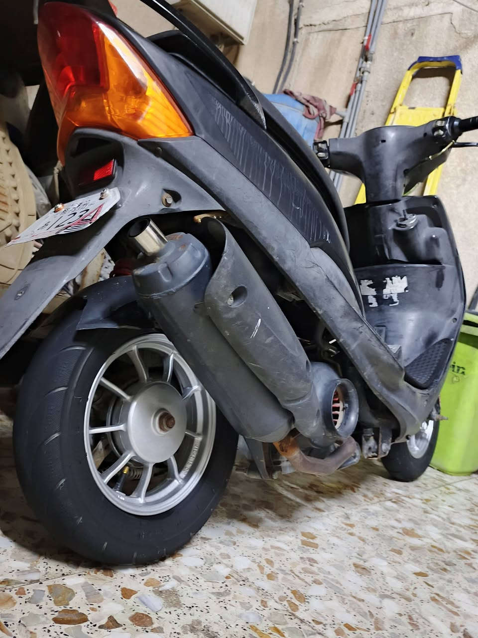 سلام عليكم ماكس عدله مكينه55 بلاد بلاد مكينه خير من الله لا نضوح لا تبخير سلف جبير اصلي بيها بكلايت رياضي اربعه ولف وبيها ويل مشيف وتايرات جلاتين صالنصه اف ام اصليا مو هاي اتجاري البسوك بيها كلجات رياضي بريك امامي خلفي ملاحضه نقصها بس ستان سعرها 700وبيها مجال عنواني بغداد مدينه


**إذا كنت صاحب هذا الإعلان وتريد حذفه لأي سبب، رجاءا أرسل رسالة إلى الدعم الفني**