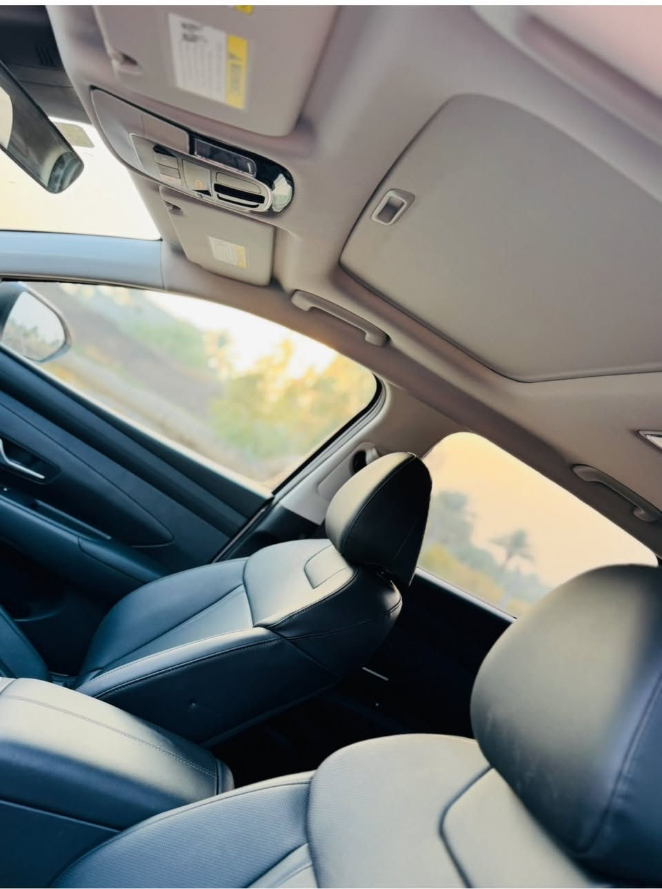 السلام عليكم 
البيع توسان موديل 25
دخول جديد يترقم بغدادوجميع المحافظات
زيرو ماشية 900ميل
فول موصفات 
فتحه سقف
شاشه كبيره بلاك
اشاير باالمري 
هندبريك دكمه
تدفه با الكراسي 
تشغيل عن بعد 
تحديد مسار 
جنطه شفط
كامره خلفيه 
ا"""""@@
الحادث
ربع جاملغ خلفي صبغ 
وبارد باالباب  الخلفي 
وباقي كفالة 
صور الحادث مرفقه با المنشور 
مع الفيديو موضح الشغل
السعر 220وبيه مجال 
***********
