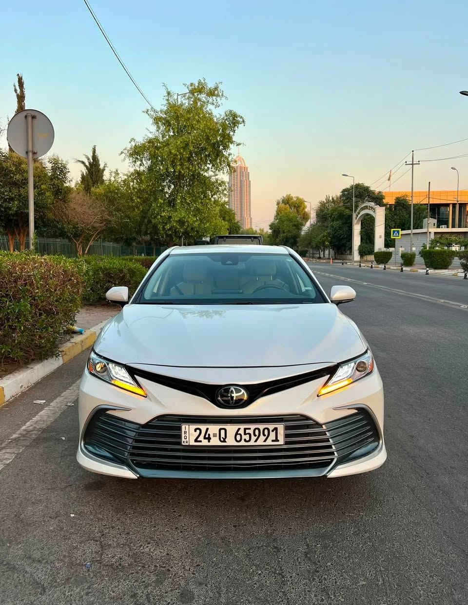 Toyota Camry Xle 2024
فول مواصفات بدون فتحة 
ضرر سيارة جاملغ بدل بيلادي 
شبر باب صبغ بدون دواخل بدون ارباك 
ماشي ٢٤ الف
مكان اربيل 
سعر ٢١٨ ورقة مجال بسيط 
واتساب ***********
