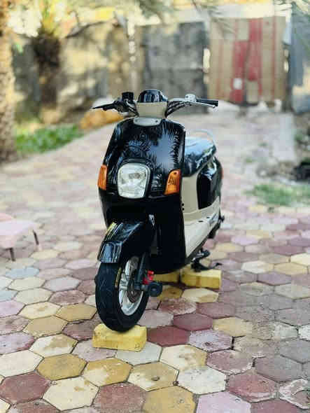 سلام عليكم 
بوليسي للبيع 
دراجه جديده بمعنى الكلمه 
كابريته مامفتوح برغي بيهة 
شغاله من الطول للطول 
سعر 950وبيه مجال ***********
