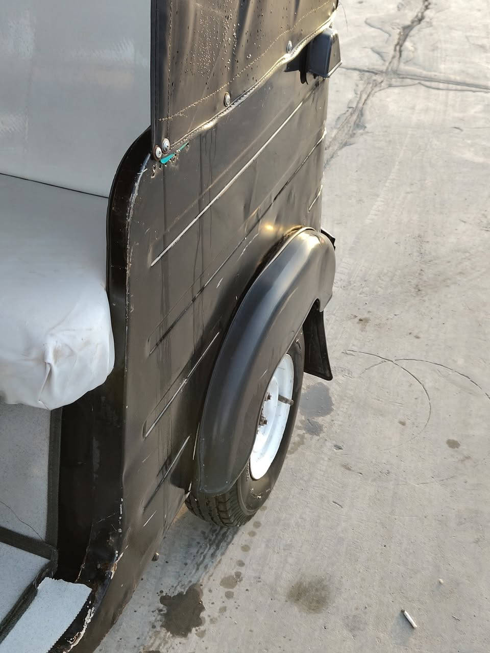 السلام عليكم تكتك 20 تكتك رقم وسنويه  نضيفه لا تنقيص ولاتبخير. تكتك كشره بي بارد بس ودوس معمره فقط لستفسار
***********
