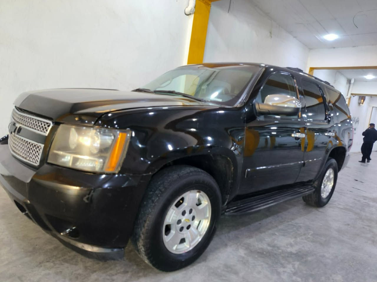 تاهۆ ساخخ ٢٠٠٨ مواسەفات LT داژبڵی نەتەقیوە زۆر جوانە تەقەو ڕەقەی پێشی بە شەرت تاک ئەکسلە تازە ئەکسلی خراوەتە سەر گێڕ و مەکینە بەشەرت بێ دوکەڵ بێ سەرف بی بوخار سەیارەکە کامل بۆیاخە بۆ جوانی بە بێ دەعم و لێدراوی پێش و دوای کەپسە 
شوێن سلێمانی ٦٠ گەڵاو مەعامەلە 
***********
***********
