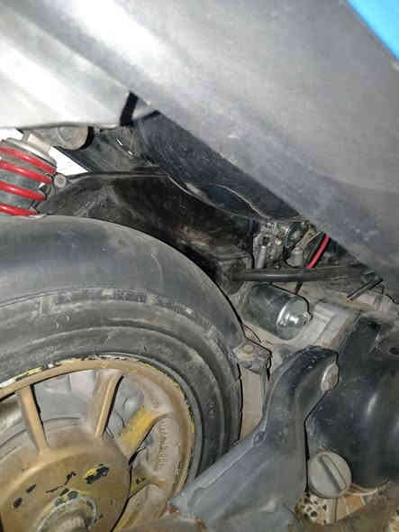 سلام عليكم ماكس عدله دراجه معمره محرك مفتوح مفتوح49  جديد زوج تايرات_ضفيره جديده_سلف جديد _كابريته جديد _باتري جديد _كهربائيات كل شغال _سلف هندر شغال _سعر 425وبيها مجال قليل _مكان الزبيديه _رقم.. ***********
