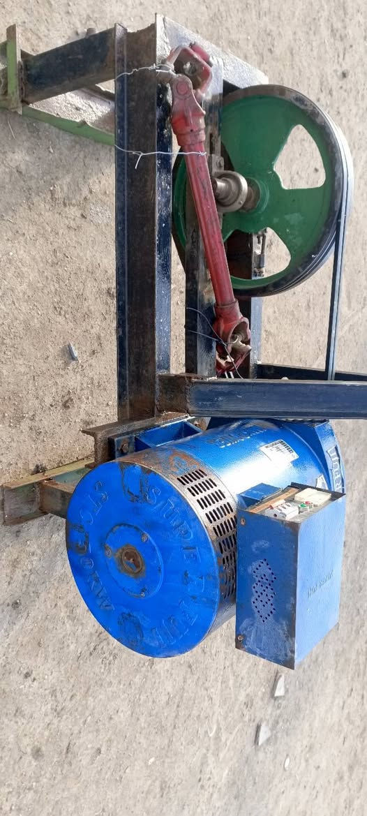 للبيع دينمه توليد كهرباء حجم 50
السكن ناحيت الرشاد قريت المرباط 
للاستفسار والاتصال على الرقم
***********
