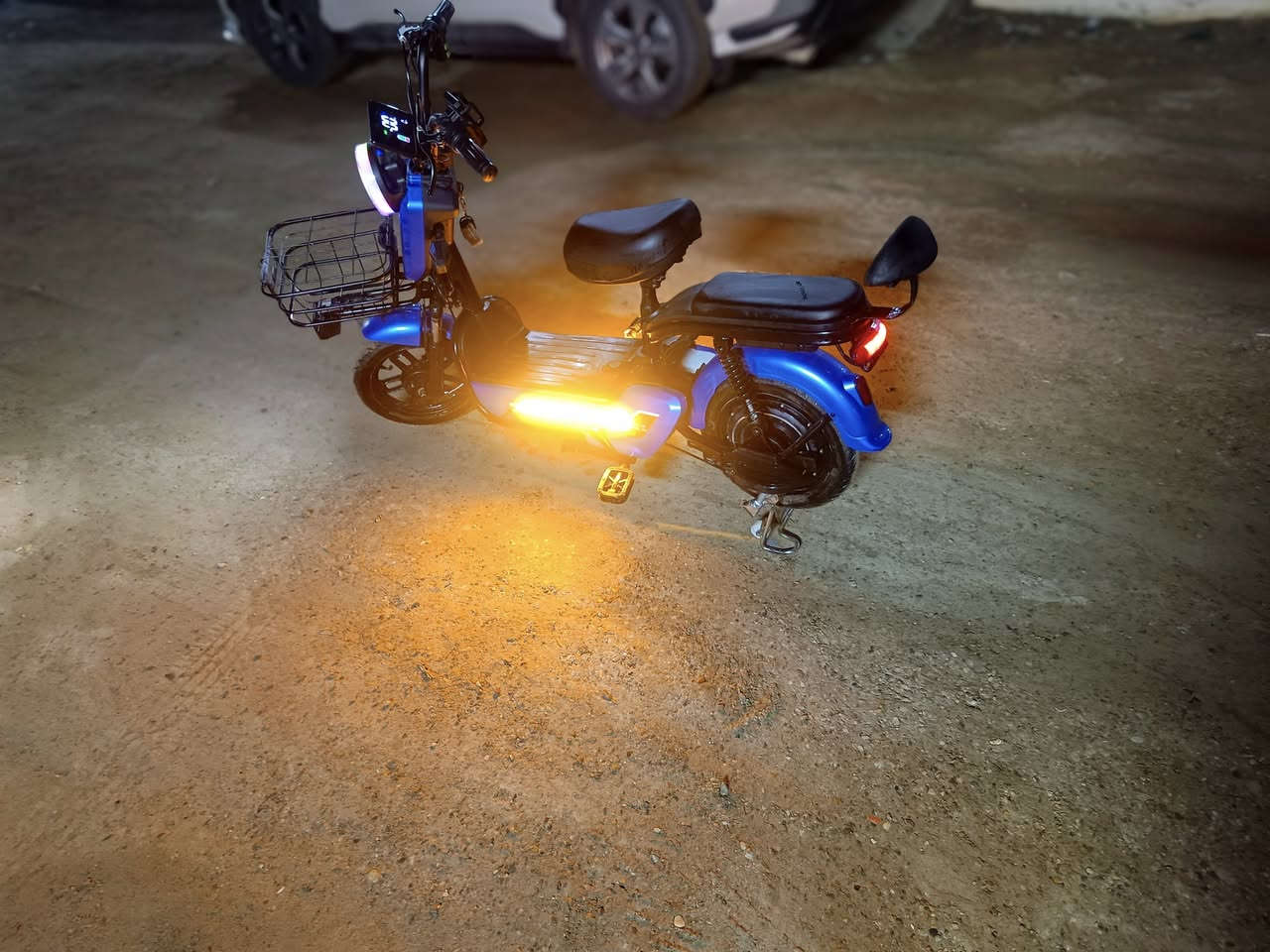 سلام عليكم موطور شحن حجم 14 صارله شهر ونص بعده جديد عل فحص بطاريات بعدهن جدد اخذته 375 عارضه 300 وبي مجال مكاني فلوجه شهداء يم مطبخ خيرات كل نقص مابي


**إذا كنت صاحب هذا الإعلان وتريد حذفه لأي سبب، رجاءا أرسل رسالة إلى الدعم الفني**