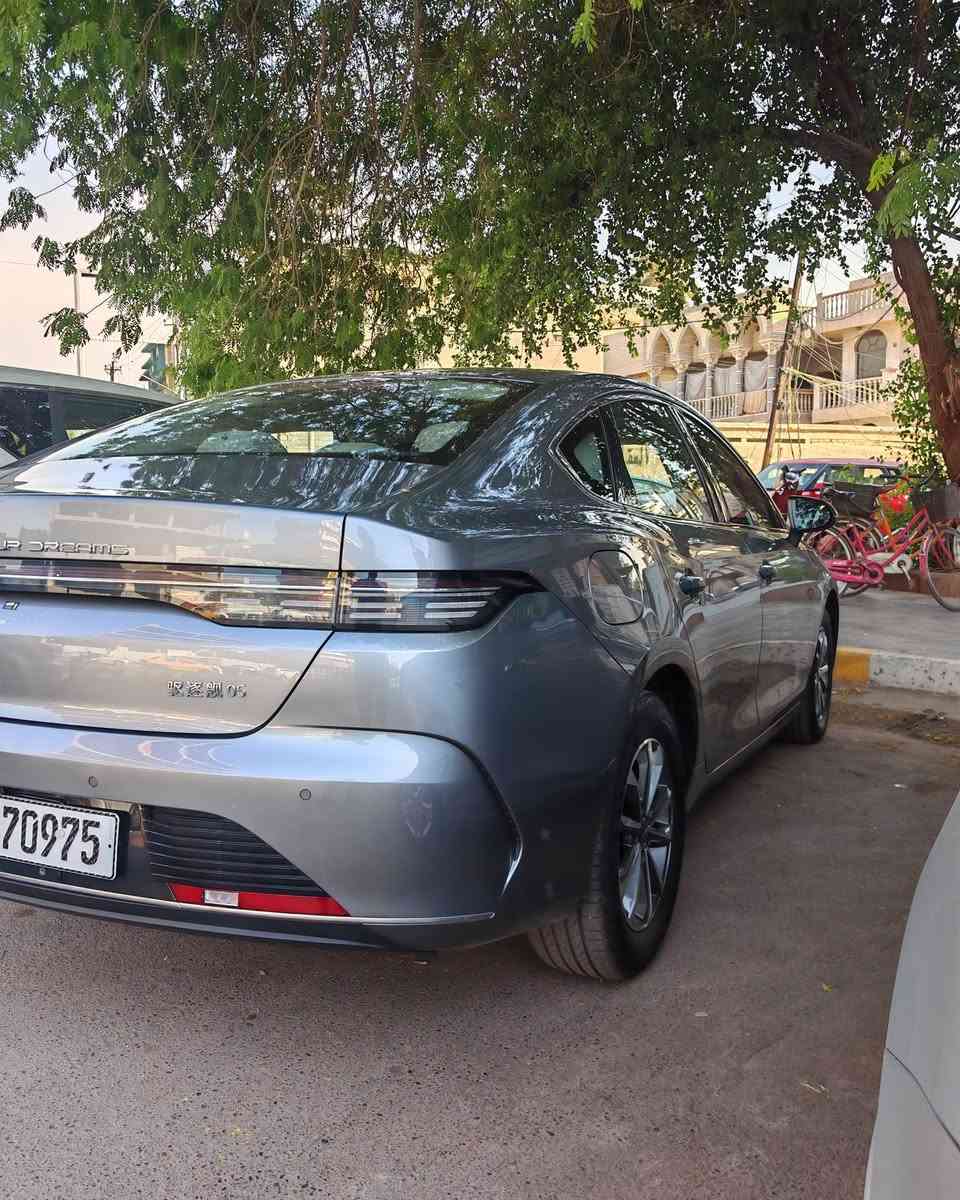 السلام عليكم
دستروير 25 كفاله عام
فقط رصعه موضحه ماشيه
HEV 4000
EV 3000
مرقم بغداد وكامل ارضيات حوضيه
مكاني بغداد حي العدل أو اليرموك
*********** أو ***********
