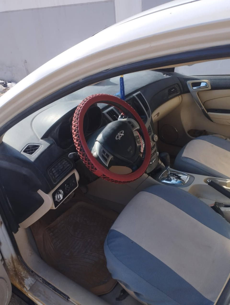 شيري ٢٠١٣كير ومحرك مكفولات السعر ٤٧ مع المجال التواصل ع الرقم *********** العنوان التقية الثانية شارع ٢٠
