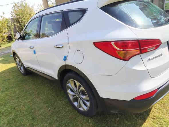 السلام عليكم مكلف بل نشر هونداي سنتافيا 2013خليجي 6سلندر مكفوله بيه بارد بسيط حافه جاملغ مكان السياره بغداد الغزاليه فول مواصفات السعر 175وبيه مجال لاتصال ‏‪***********‬‏بصاحب السياره ابو يوسف
