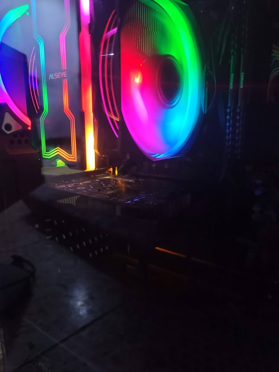 تجميعه بسعر مناسب للجميع وتشغل الي تريده باداء حلو وتفيد للمونتاج والالعاب 

المواصفات
 • المعالج: Ryzen 5 3500
 • كارت الشاشة: GTX 1650
 • المذربورد: B450
 • الرامات: 16GB Corsair
 • التخزين: SSD 128GB + HDD 1TB
 • الباور سبلاي: 500W RGB
 • النظام: Windows 11 Pro مفعل
وكل هاي ب ٤٥٠ الف و اذا وياها  شاشه 27 بوصه من شركه asus المعروفه و 144 هيرتز تصير ب ٥٧٥

حياكم مكاني بغداد الدوره حي المعلمين


**إذا كنت صاحب هذا الإعلان وتريد حذفه لأي سبب، رجاءا أرسل رسالة إلى الدعم الفني**