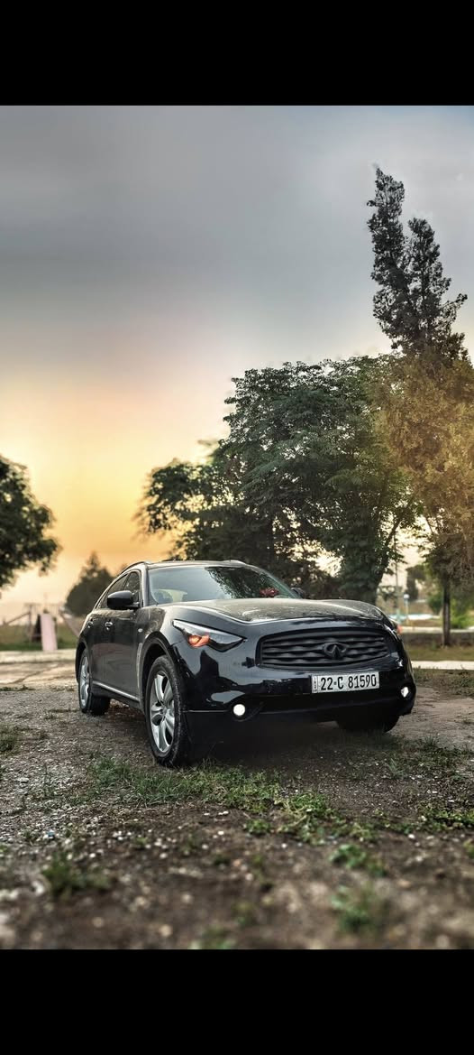 السلام عليكم 
انفنتي fx35 خليجي
موديل 2010 
6 سلندر 3500
حادث دعاميات امامي خلفي دون ضرر داخلي  سونارها موجود 
اللون اسود 
داخل اسود نظيف كلش  
كشنات مدوشم جديد 
تبريد بارد ثلچ منظومه جديدة 
تبريد بالكشن 
فتحة  تحكم كهرباء 
كاميرات 360  شغالة  حساسات 
منظومة لايت  زرع  كلش  قوي  
السيارة فور ويل  شغال 100% 
حدادية  زينه 
السيارة عليها ادامة مايحتاجلها مصرفف
رقمها اربيل  الجديد   باسمي 
مكان السيارة  بغداد 
السعر 17 مليون وبيها مجال 
 هاتف /***********
