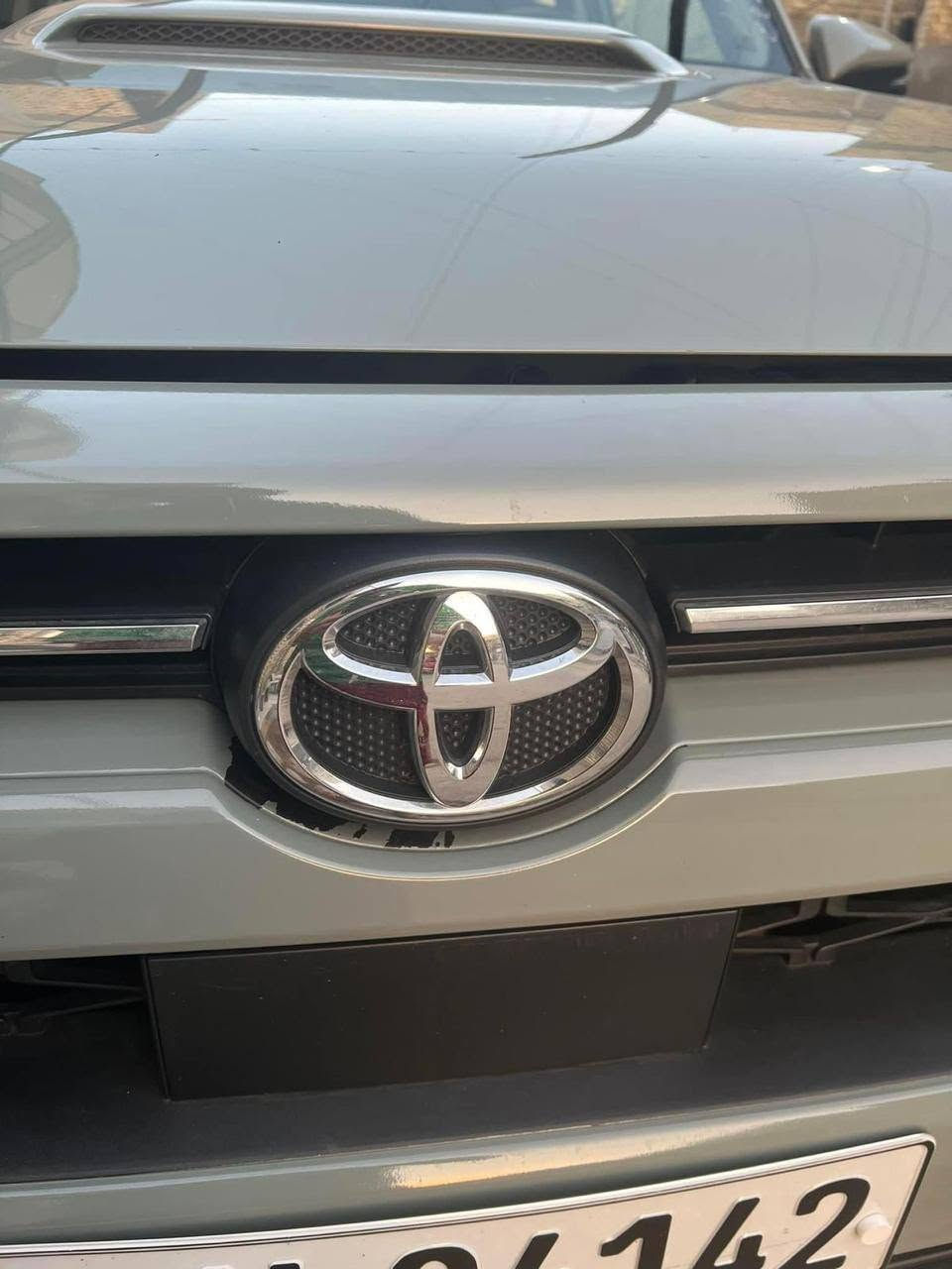 السلام عليكم 
TOYOTA 4RUNNER TRD off Road Premium 
تيوتا 4رنر 
وارد أمريكي
موديل 2022 
محرك 6 سلندر 
مواصفات TRD Off Roa
فول مواصفات 1/1
بصمه 
دبل اكسل (4*4)
شاشه كبيره 
اربع كامرات 
كشن جلد كهرباء 
داخل اسود 
رادار امامي وجانبي 
تحديد سرعه 
نظام KDSS
5 راكب 
ماشي 67 الف كيلو متر 
رقم أربيل 
السعر 32$
التواصل مع صاحب الرقم ***********
مكلف بالنشر
