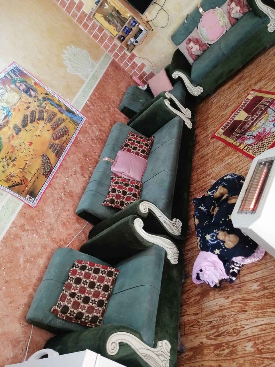 السعر 100 قفل بي فقط رجل واكعه ما عندي احد يصلحه


**إذا كنت صاحب هذا الإعلان وتريد حذفه لأي سبب، رجاءا أرسل رسالة إلى الدعم الفني**