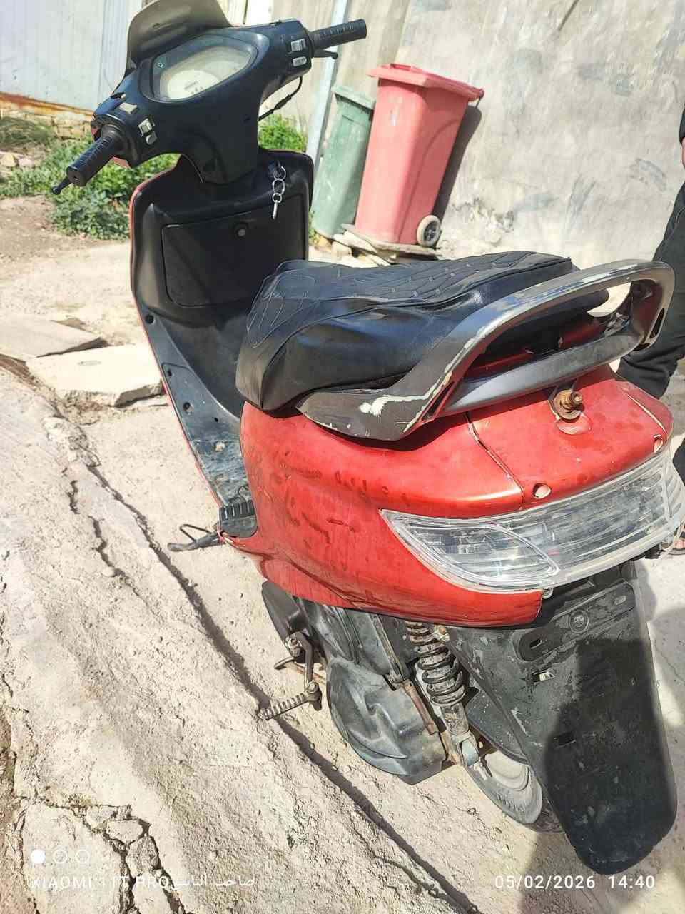 دراجه للبيع مجفته قبل اسبوعين كهرباياته شغاله نقص فقط السلف يشكل غير متواجد دائمااا علئ الخاص للتواصل اتصل علئ الرقم *********** اوو راسل خاص للاستفسار  عن السعر او عندك شي ٱڅڑ
