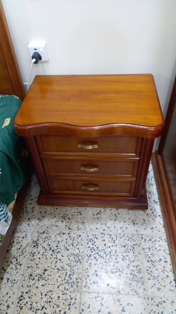 السلام عليكم 
غرفه اخشاب صاج توصا من النوع الثقيل والنظافه فول تجي تشوف تعجبك اخذها متعجبك عوفها واكرر كلامي الخشب من النوع الثقيل للإستفسار على الخاص


**إذا كنت صاحب هذا الإعلان وتريد حذفه لأي سبب، رجاءا أرسل رسالة إلى الدعم الفني**