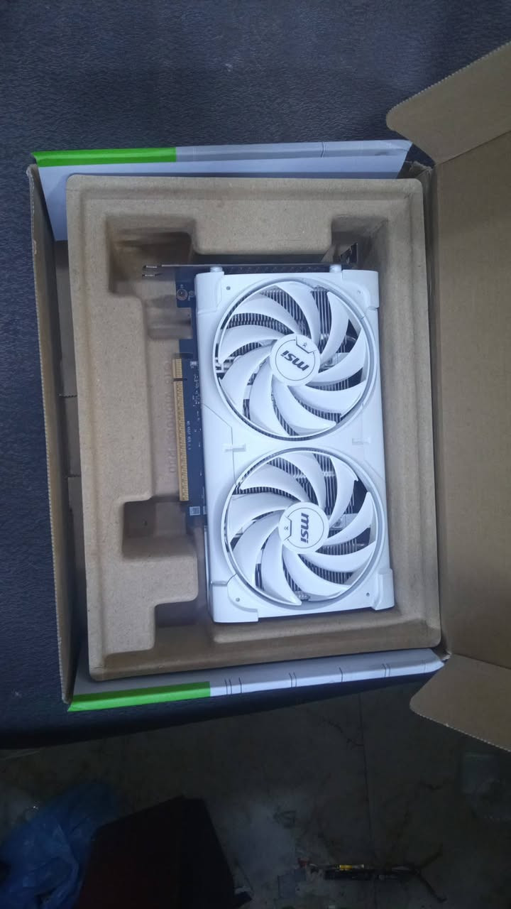 كرت شاشه جديد
ما مفتوح تكدر تفحص الكرت 
سعره : 550 بيه مجال
لايوجد توصيل 
تجي تفحصه يمي 
العنوان : بابل السدة الهنديه 
لايوجد مراوس


**إذا كنت صاحب هذا الإعلان وتريد حذفه لأي سبب، رجاءا أرسل رسالة إلى الدعم الفني**