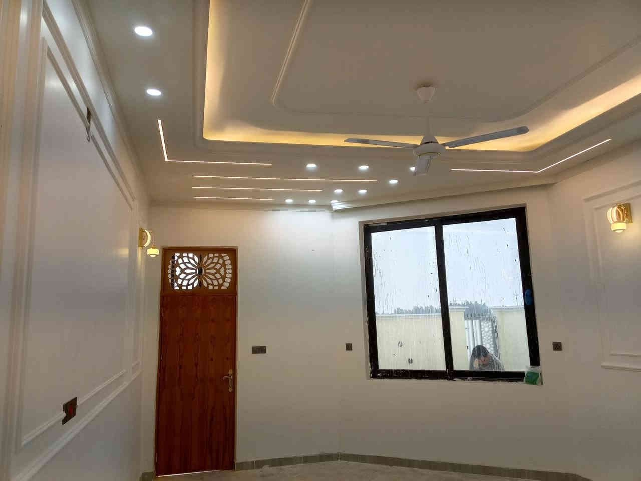 جانب من اعمالنا في الديكور الداخلي للمنزل 💯 

تم انجاز منزل كامل  تصميم وتنفيذ حمد للديكور الداخلي 

اجود العمل ودقه+صبغ جوتن 

انسب الاسعار يم كادرنه 

الاستفسار واتساب او اتصال هاتفي 

***********
