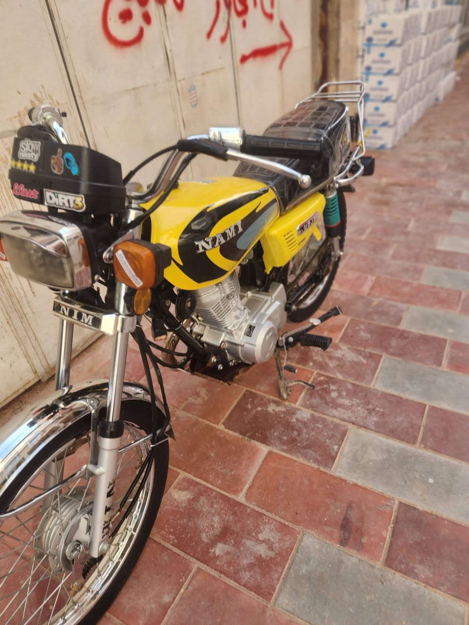 ***********
دراجه 700 وبيها مجال
