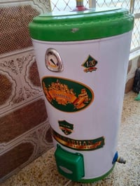 سخان ماء • ١٢٠ لتر • أوتوماتيك