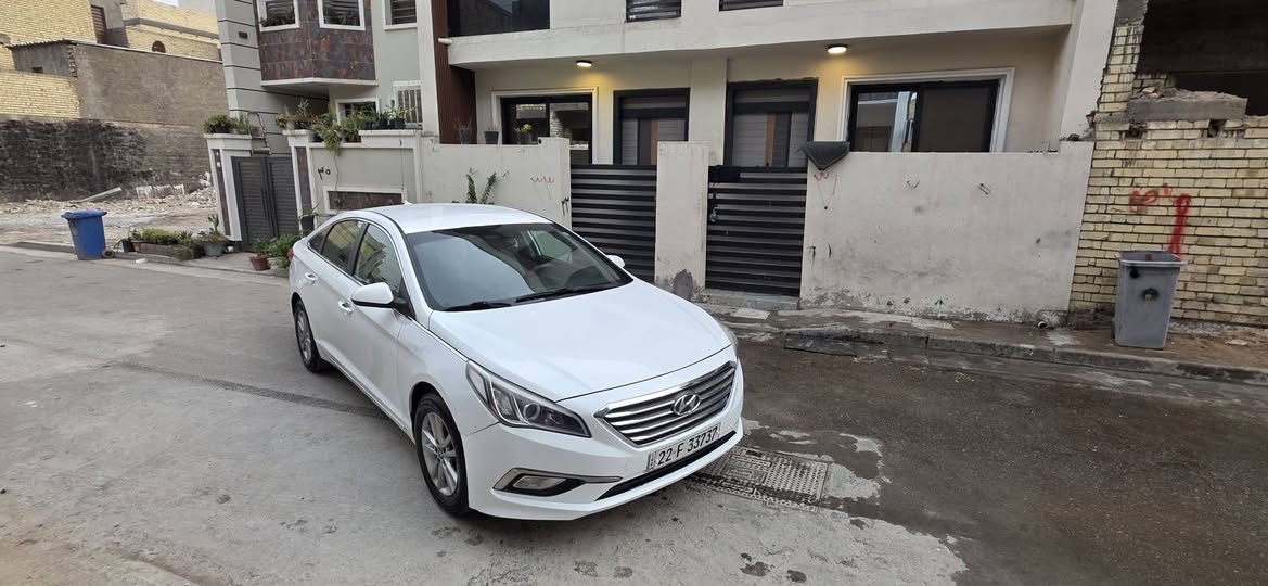 سلام عليكم
سوناتا ٢٠١٦ وارد امريكي  محرك ٢٤٠٠
باسمي شرط تحويل  سنويه وهزه وفحص وارقام كله جديد بدون نواقص ابدد
مواصفات 
داخل بيجي لايت زنون كهرباء شاشه جبيره تحكم ستيرن  ٣ وضعيات قياده 
صبغ جاملغ وبنيد بدون دواخل ابددد
وبيها ربع باب خلفي فقط مو كامل
عارضها ١١٥ ومجال بسيط 
مكاني بغداد الكرخ
***********
