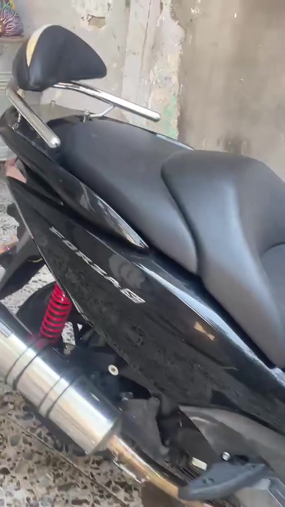 للجنايه فقط 

السلام عليكم فورزه 12/0  مكفوله كفاله عامه  اي نقص مابيها  بس شغل وطلع  دهن  موتر   وبانزين محسن  بيها    مكاني بغداد  الامين الثانيه
الاستفسار  

***********
