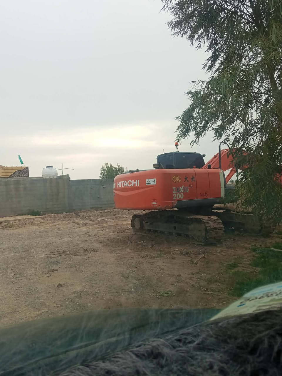 حفارة للبيع////***********////العنوان ديالى المقداديه مكلف بل نشر
