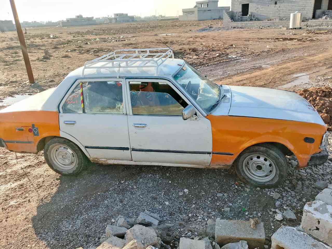 السلام عليكم كرونا موديل 80 رقم صدامي نينوى دفتر بانزين محرك وكير شرط باتري جديد تخم تاير نص عمر رقمهاا مميز شرط التحويل سعرها مليون وربع وبيها مجال 
***********
