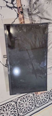 تلفزيون LED • ٣٢ بوصة • كركوك