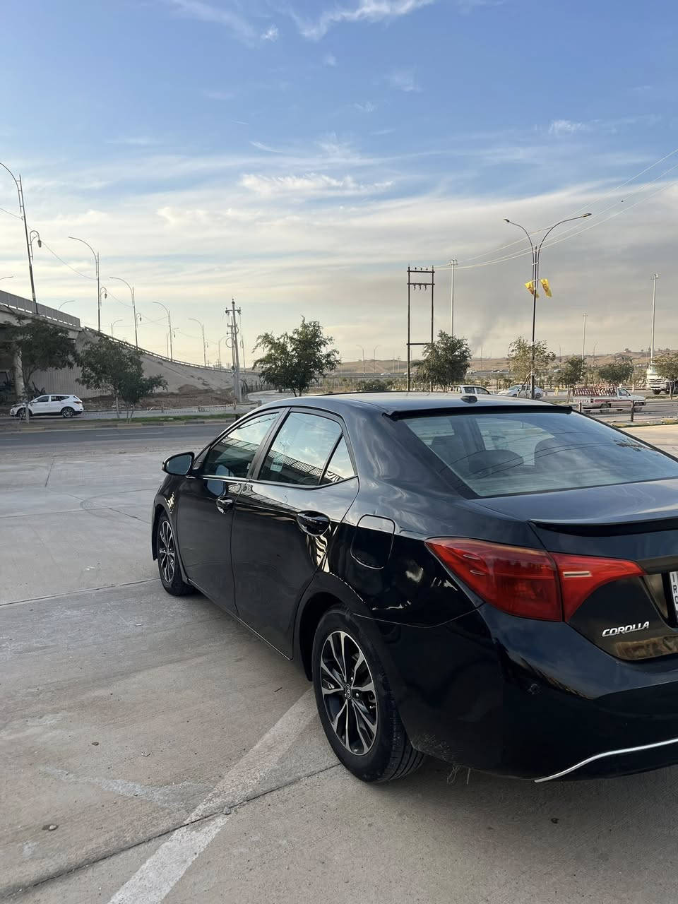 سلام عليكم 
كورلا موديل ٢٠١٥ موصفات أمريكي SE+
سيارة فول موصفات
بصمة
سلايت 
شاشه وكاميرا حساس
لايت زينون 
تحديد سرعة
كير عادي كير ستيرن 
كشين جلد
تحكم ستيرن
فول موصفات سيارة بسمى رقم اربيل تحويل ثاني يوم 
كير و محرك شرط 
سيارة بها ٦ قطع بصغ بدون دواخيل
سعر (١١٣)مكان سيارة كركوك 
رقم ***********
